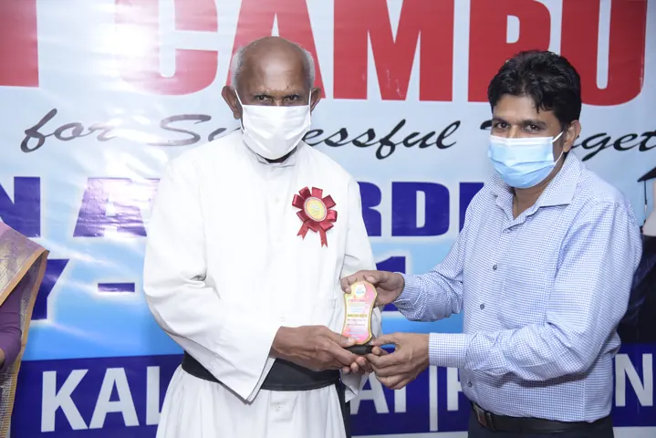 Photograph from the 14th Certificate Awarding Ceremony in Hatton